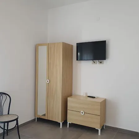 Baden Baden Otel 2*
