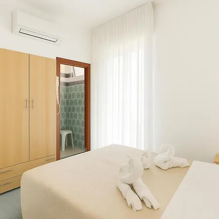 Baden Baden Otel 2*