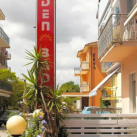 Baden Baden Hotel 2*