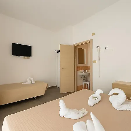 Baden Baden ホテル 2*