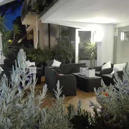 Baden Baden 2* リミニ